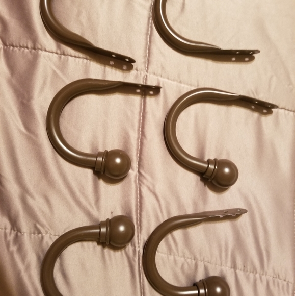 Curtain Tie Backs - Picture 2 of 3